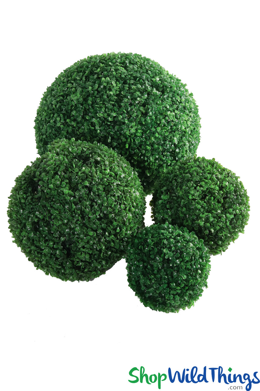 Faux Boxwood Ball, 18 Green Topiary Plant